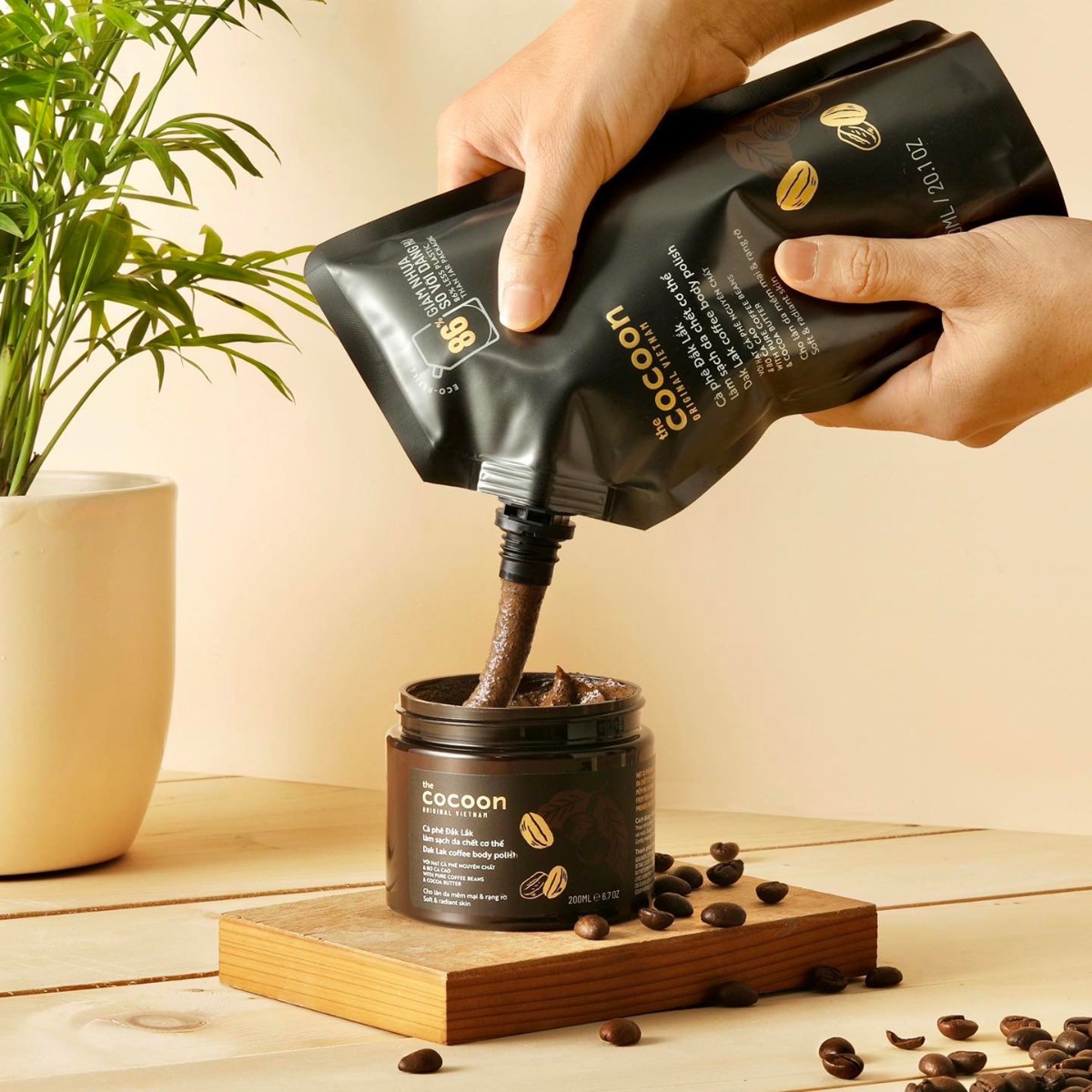 Túi Refill Tẩy Tế Bào Chết Toàn Thân Cocoon Dak Lak Coffee Body Scrub (600ml) - Nuty Cosmetics