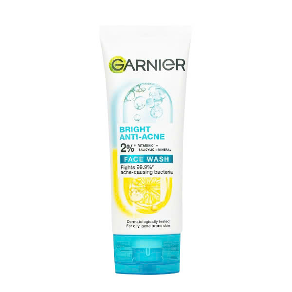 Sữa Rửa Mặt 3 Trong 1 Giảm Mụn & Sáng Da Garnier Bright Complete 3 in 1 Foam Anti Acne (100ml)